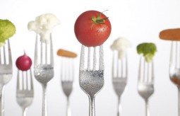 Dieta na dobre samopoczucie, czyli jak jedzenie wpływa na twój nastrój